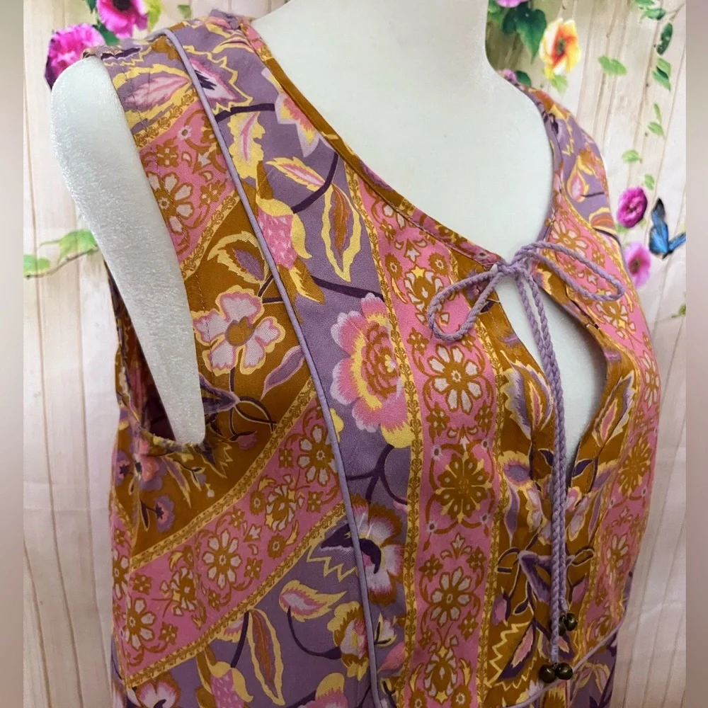 Spell Lolita Sleeveless Blouse - Picture 13 of 15